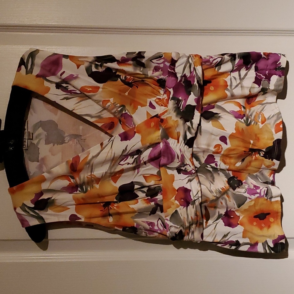 Cleo sleeveless top v-neck size XL multicolored